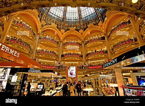 hermes galerie lafayette|Hermès .